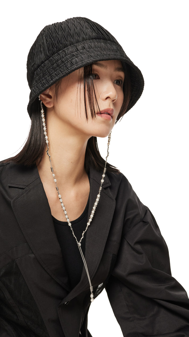 Glamour Distort Hat Chain With Faux Pearl