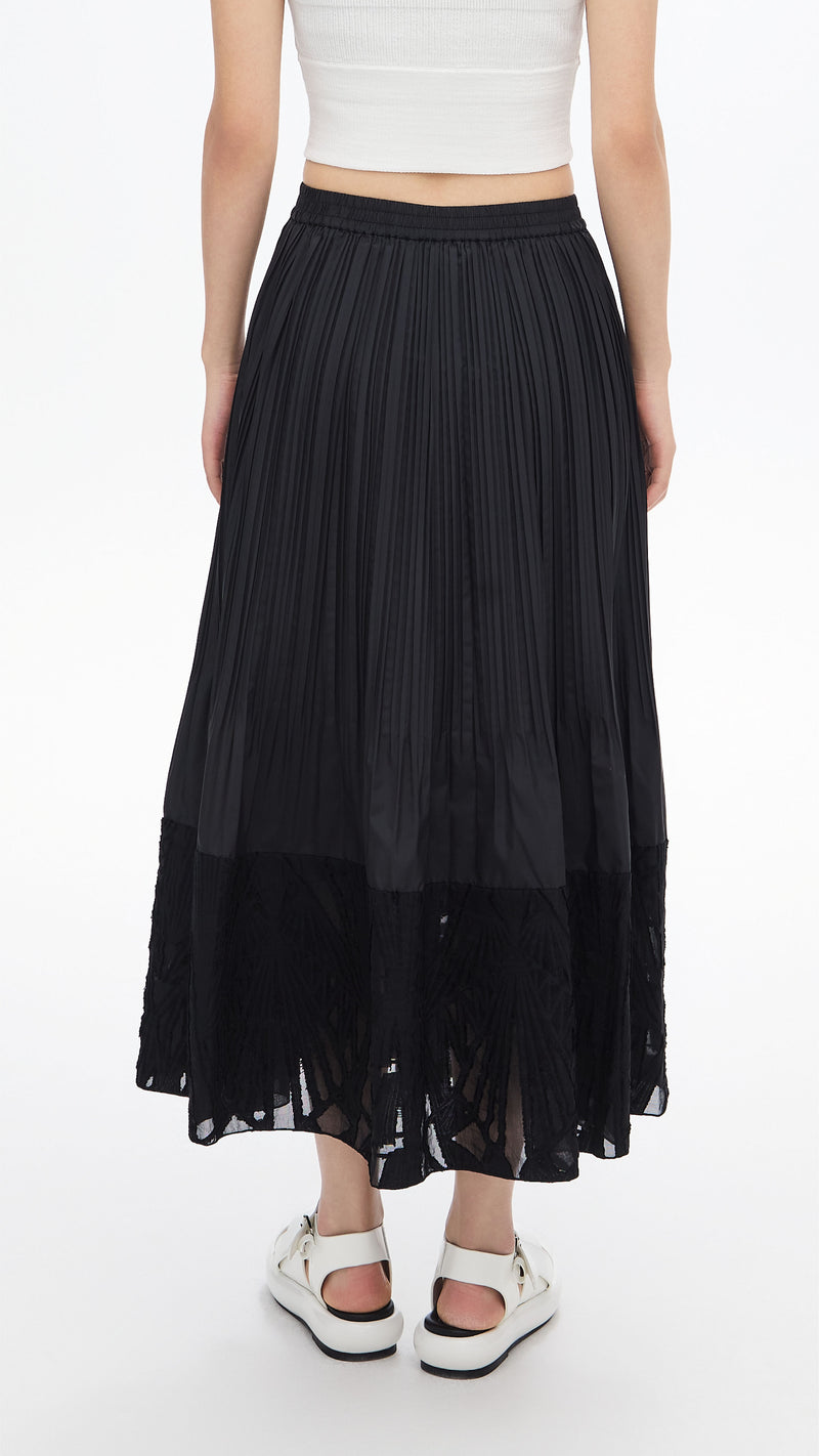 Jacquard Patch Skirt