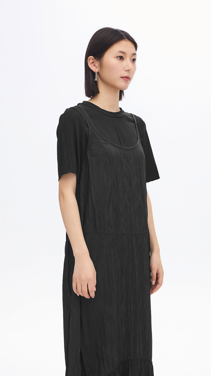 Tucks-trimmed T-Shirt