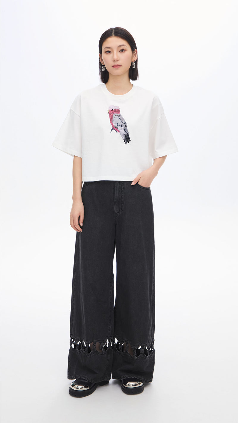 Cropped Parrot Graphic Embroidery Tee