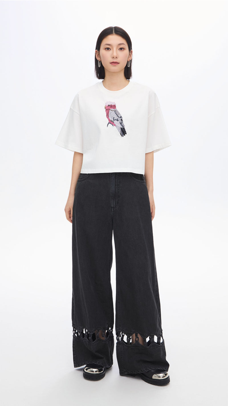 Cropped Parrot Graphic Embroidery Tee