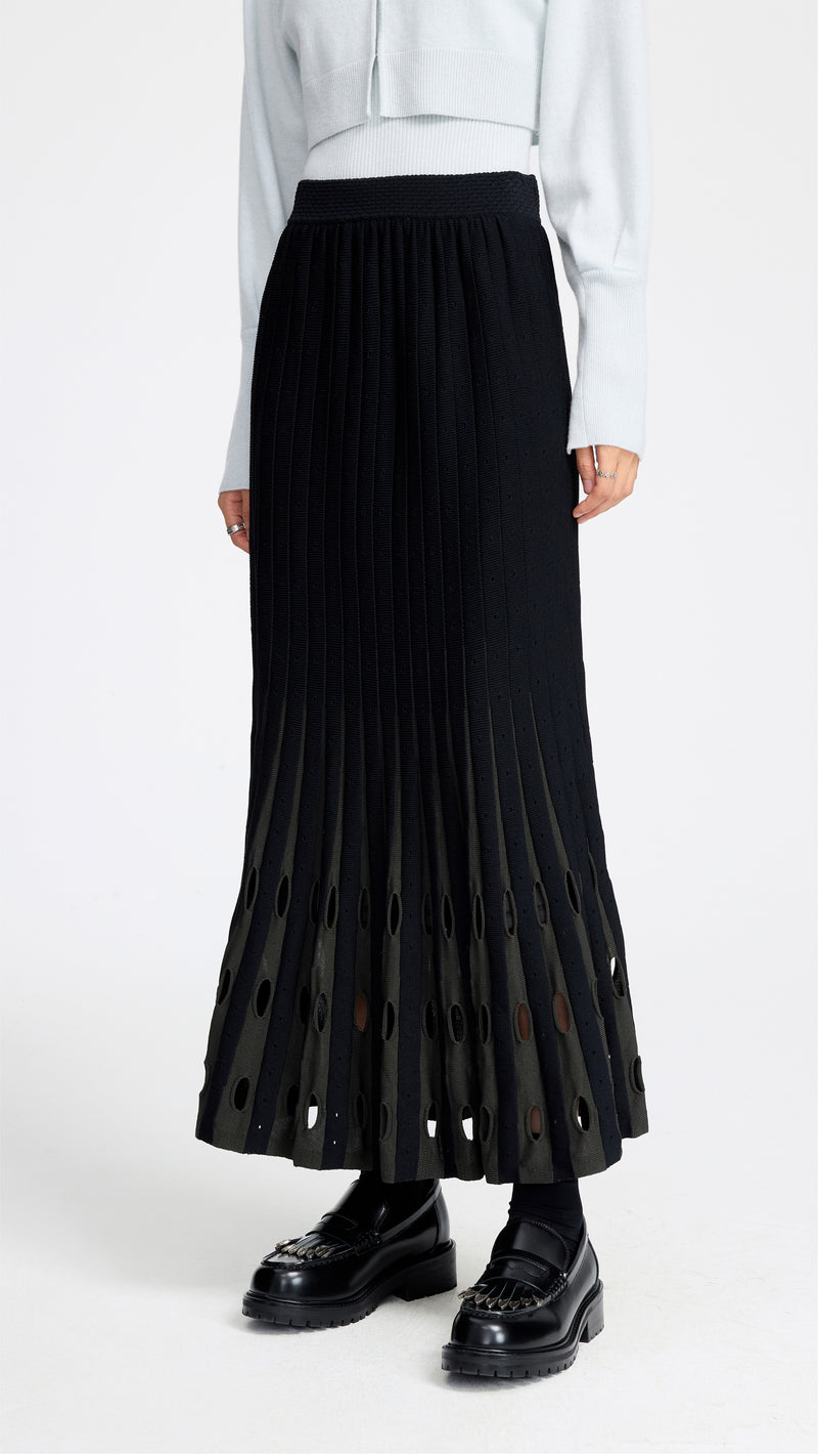 Contrast Color Pleated Knit Skirt