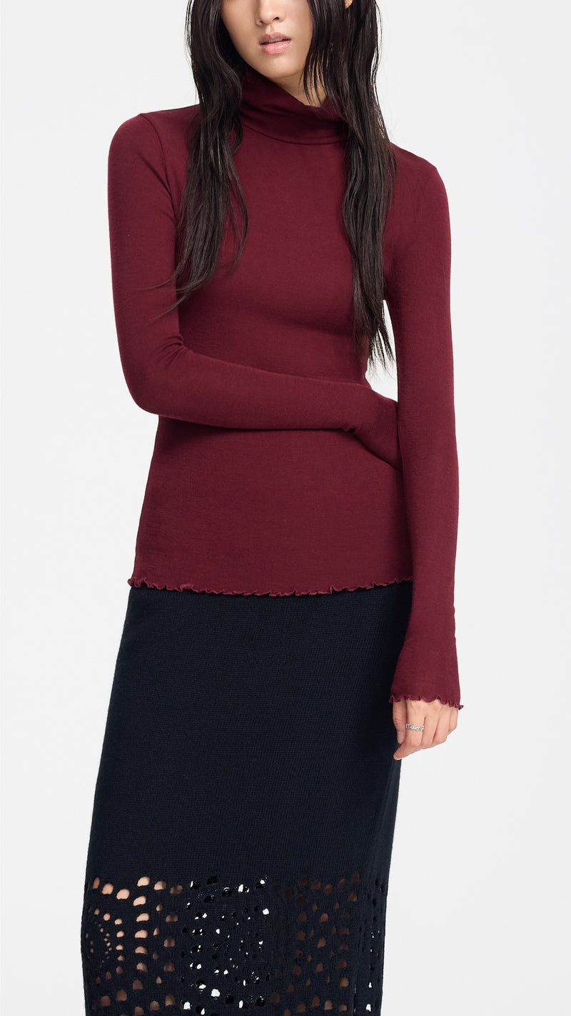 Turtle Neck Slim Cut Top