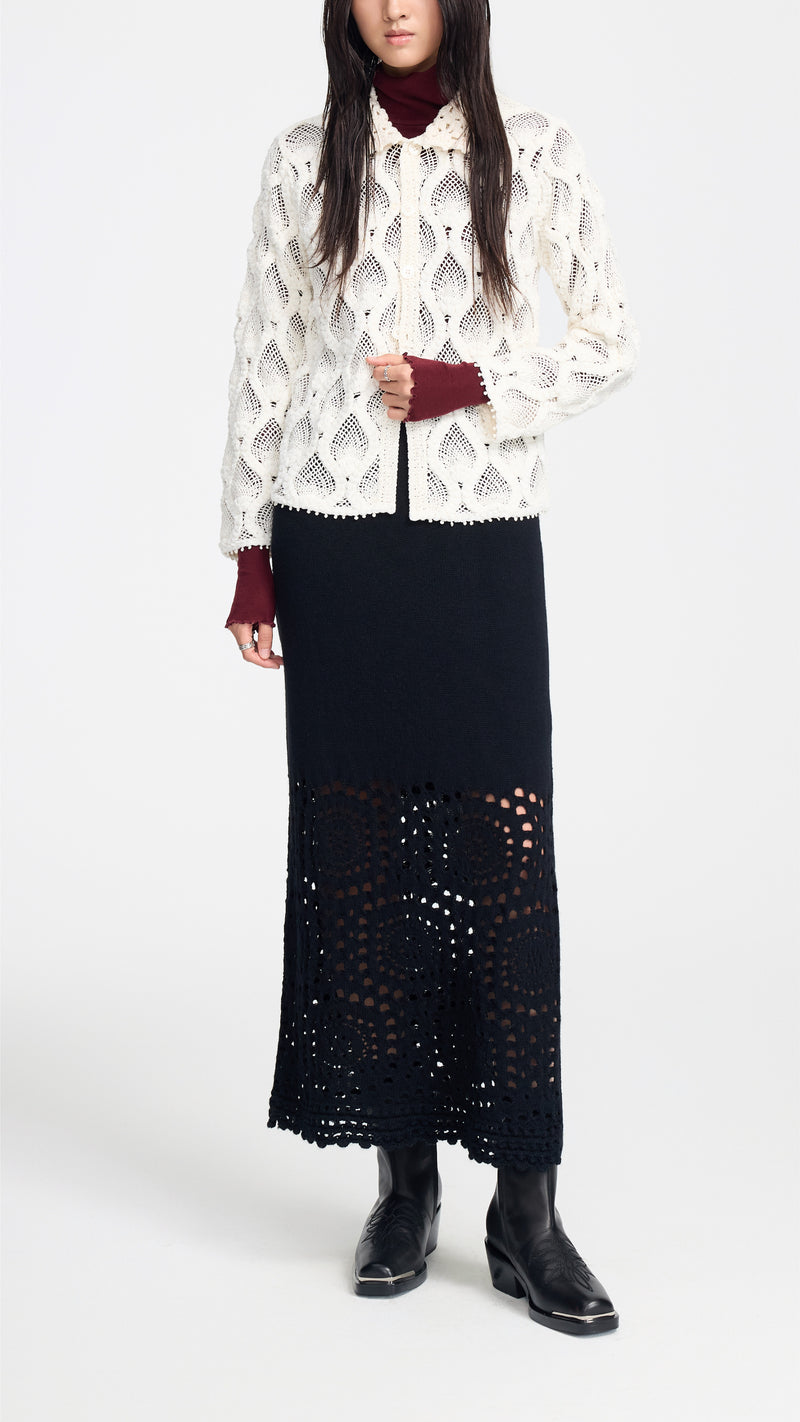 Turtle Neck Slim Cut Top