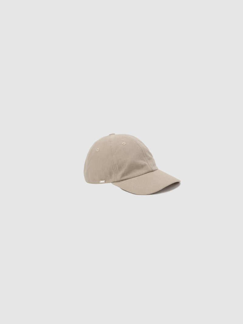 Duck Cap With Metal Plate