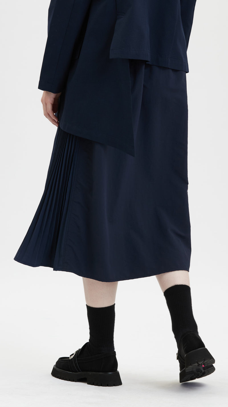 Outdoor Nylon With Pleated Details Skirt